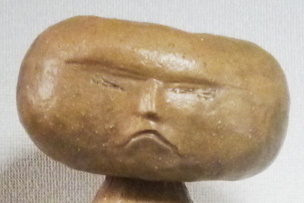 陶器オブジェ小便小僧の決断