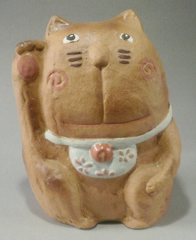 ユニーク過ぎる招き猫・一平君