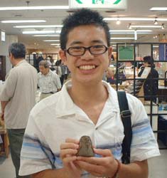 手びねりの陶人形作りを体験した人