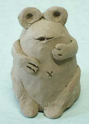 手びねりの陶人形・かえる