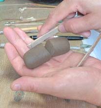 粘土切断のためのワイヤー