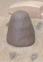 手びねり人形の胴体を作ります