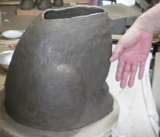 紐作りでウサギを制作