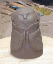 手びねりのお地蔵様の作り方