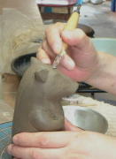 干支、猪（亥）人形を作ります。