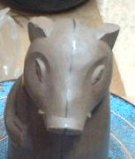 干支、猪（亥）人形の石膏型を作ります。