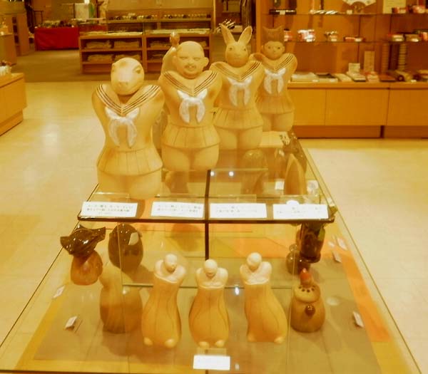 岩田屋　本店にて　展示会。