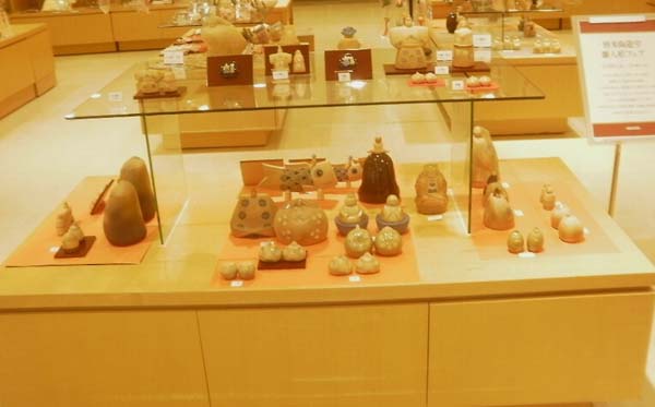 岩田屋　本店にて　展示会。