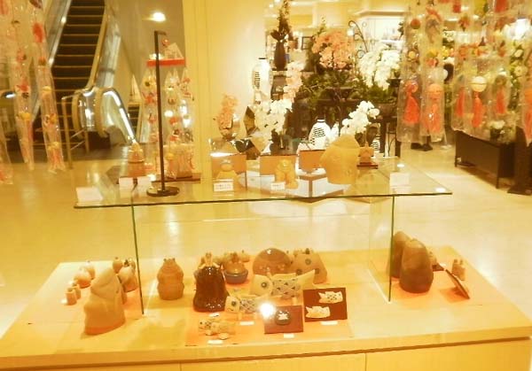 岩田屋　本店にて　展示会。