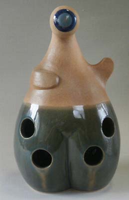 オブジェ「コン・ニチ・ハ」