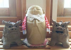 陶器の縁起物人形・お地蔵様骨壷