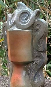 桜田ヒミコは日本初の女性総理大臣になる。